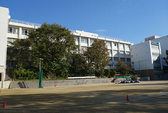 大阪夕陽丘学園高等学校様