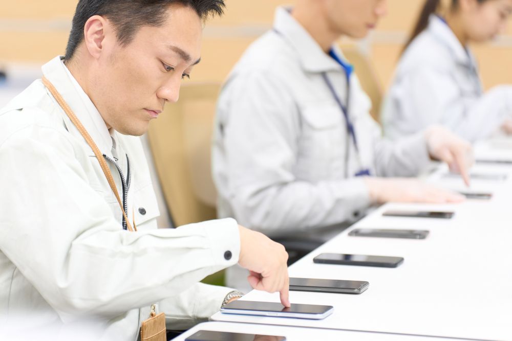 PCキッティング業務がきつい理由と、LCMで解決する方法