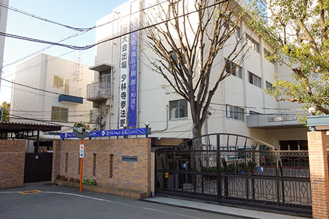 Ict基盤構築と授業支援機器の導入で主体的な学びの場を実現 ウチダエスコ株式会社